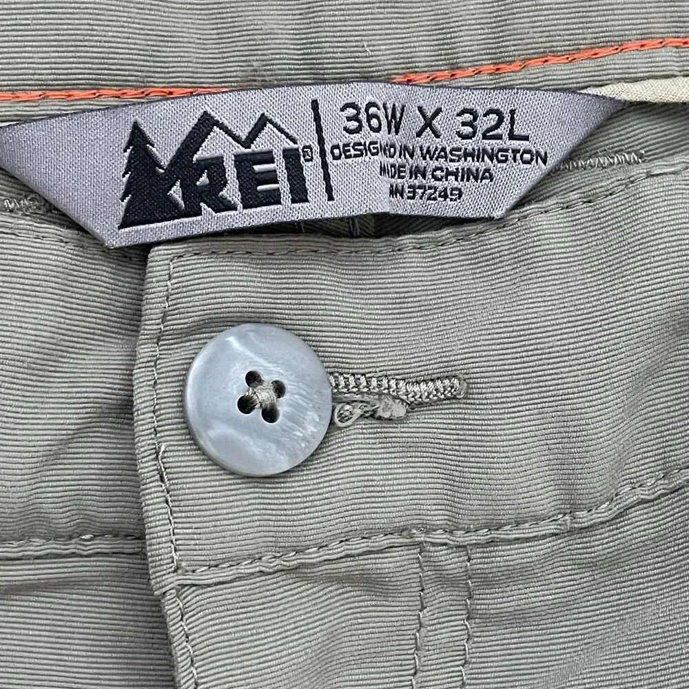 REI Pants Men’s 36x32 Olive Green Nylon Zip Outdoor Hiking Camping Adventure Fun